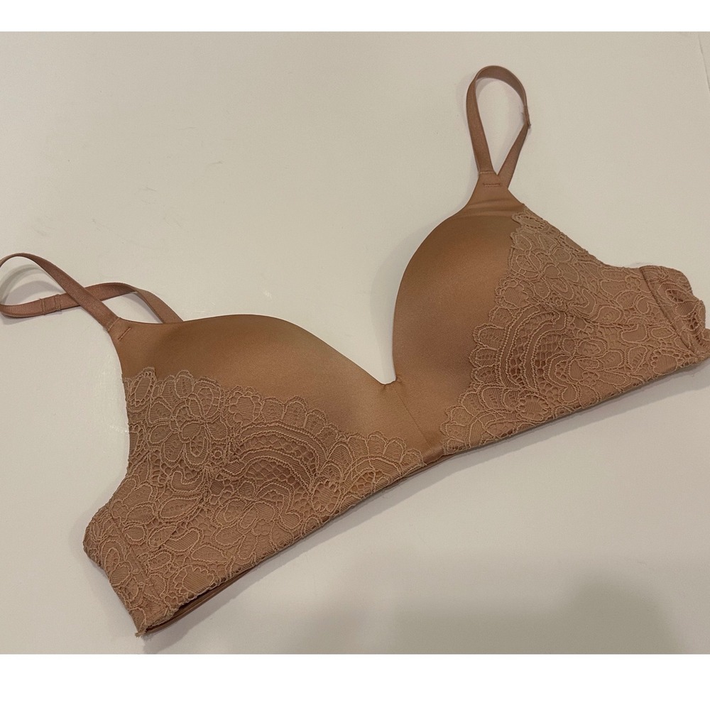 Soma Stunning‎ Wireless Lace Push Up T-Shirt Bra Nude 36A